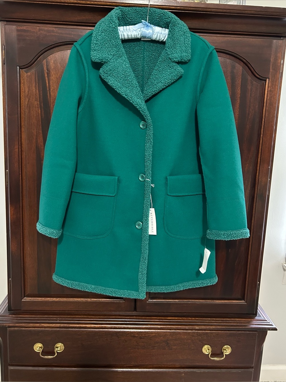 NWT Womens Hunter Green Reversible Coat with Sherpa Trim